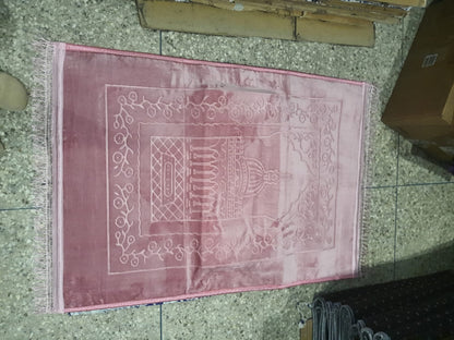 سجادة ناعمة ومبطنّة: راحة لا مثيل لها لركبتيك